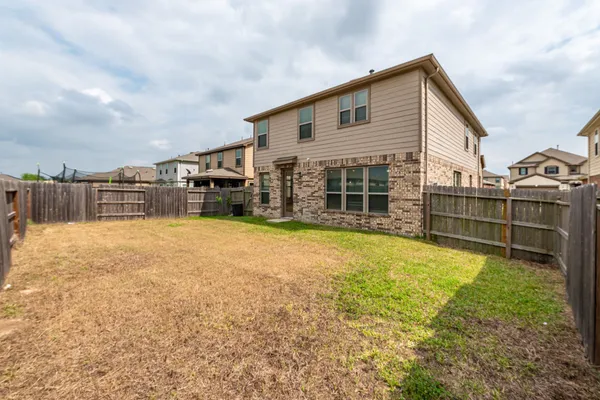 $2,400 | 2518 Boxwood Park, Houston, TX 77038