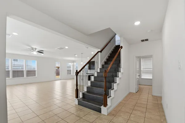 $2,400 | 2518 Boxwood Park, Houston, TX 77038