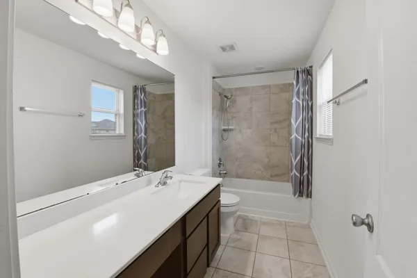 $2,400 | 2518 Boxwood Park, Houston, TX 77038