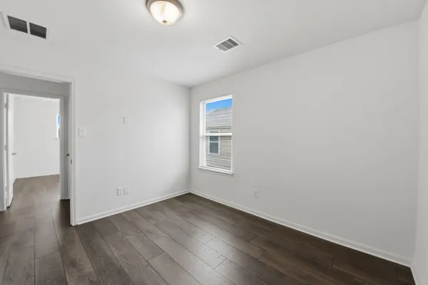 $2,400 | 2518 Boxwood Park, Houston, TX 77038