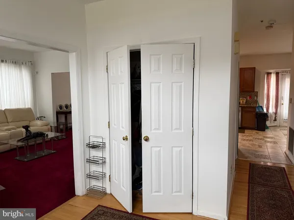 $650,000 | 10102 Ellard Drive, Lanham, MD 20706