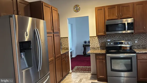 $650,000 | 10102 Ellard Drive, Lanham, MD 20706