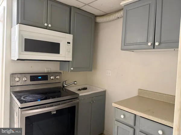 $650,000 | 10102 Ellard Drive, Lanham, MD 20706