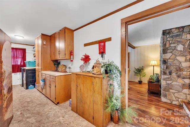 a view of entryway and hall