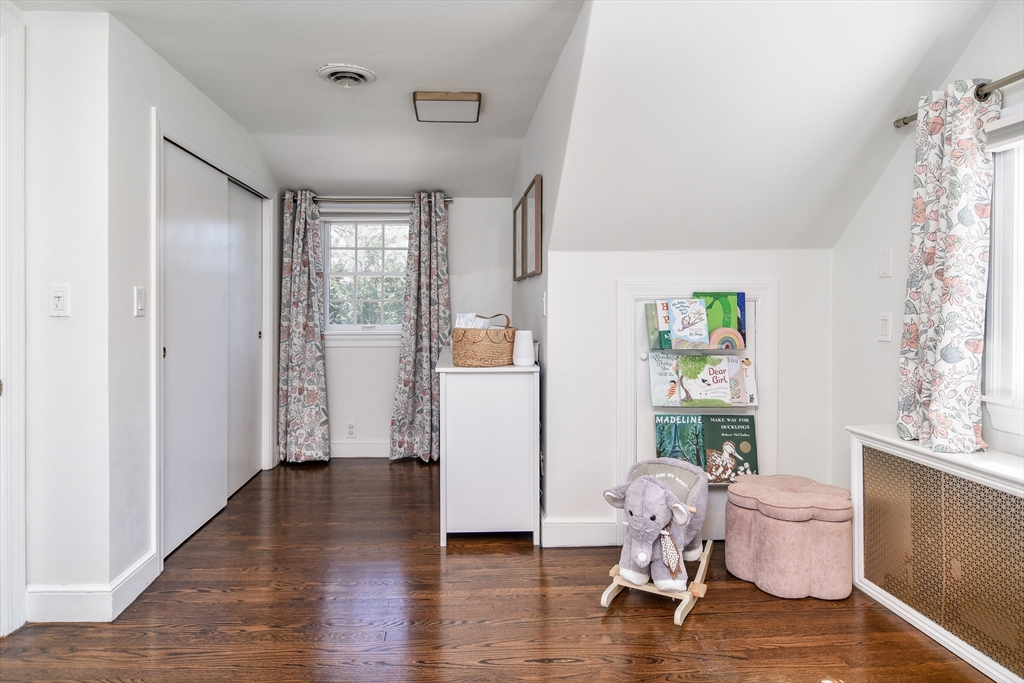 52 Wesley Road Framingham, MA 01701 - Photo 18 of 29