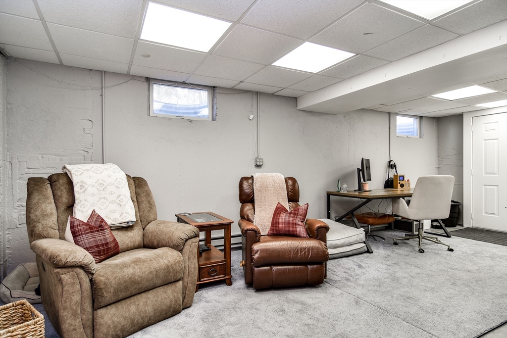 52 Wesley Road Framingham, MA 01701 - Photo 19 of 29