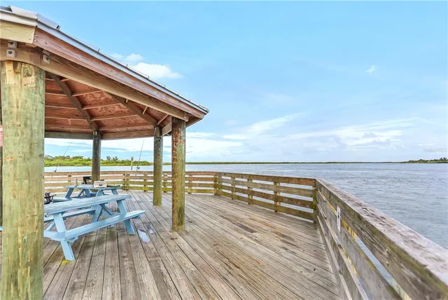 a view of deck with patio