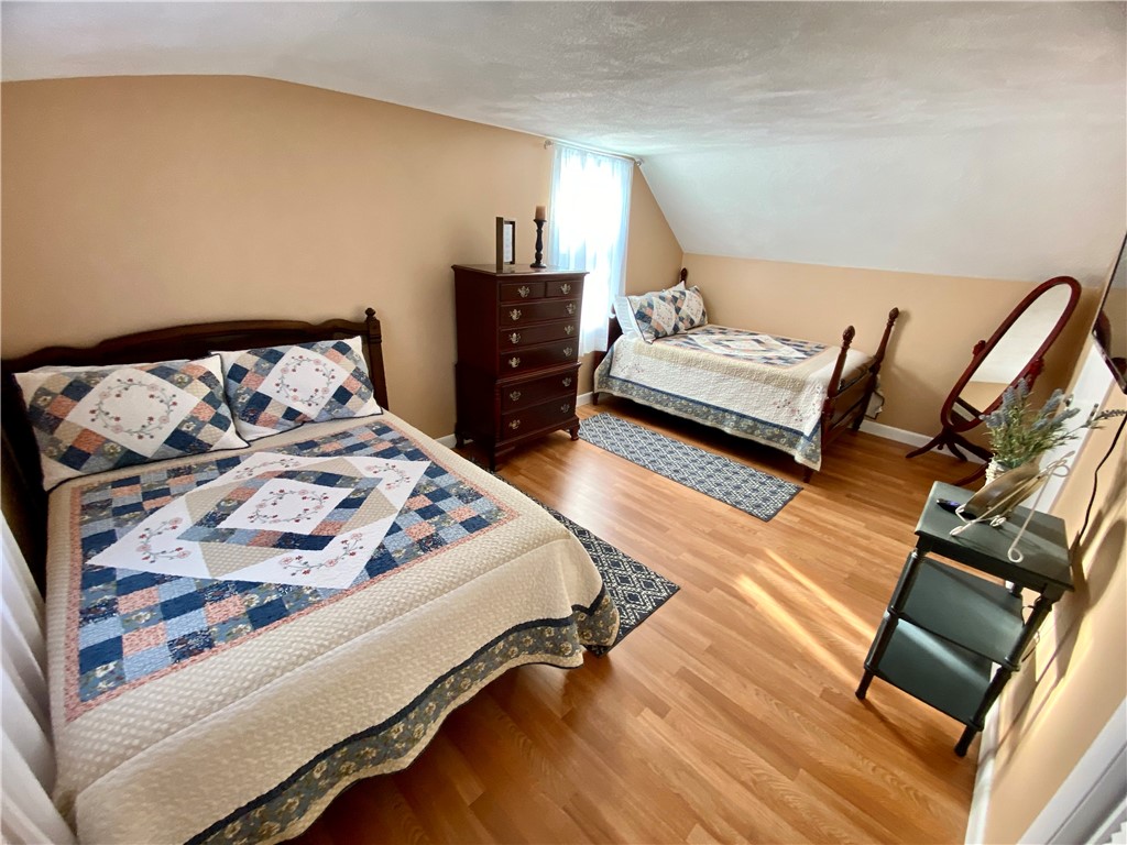 20 Maywood Road Narragansett, RI 02882 - Photo 11 of 19 Gallery Image 11