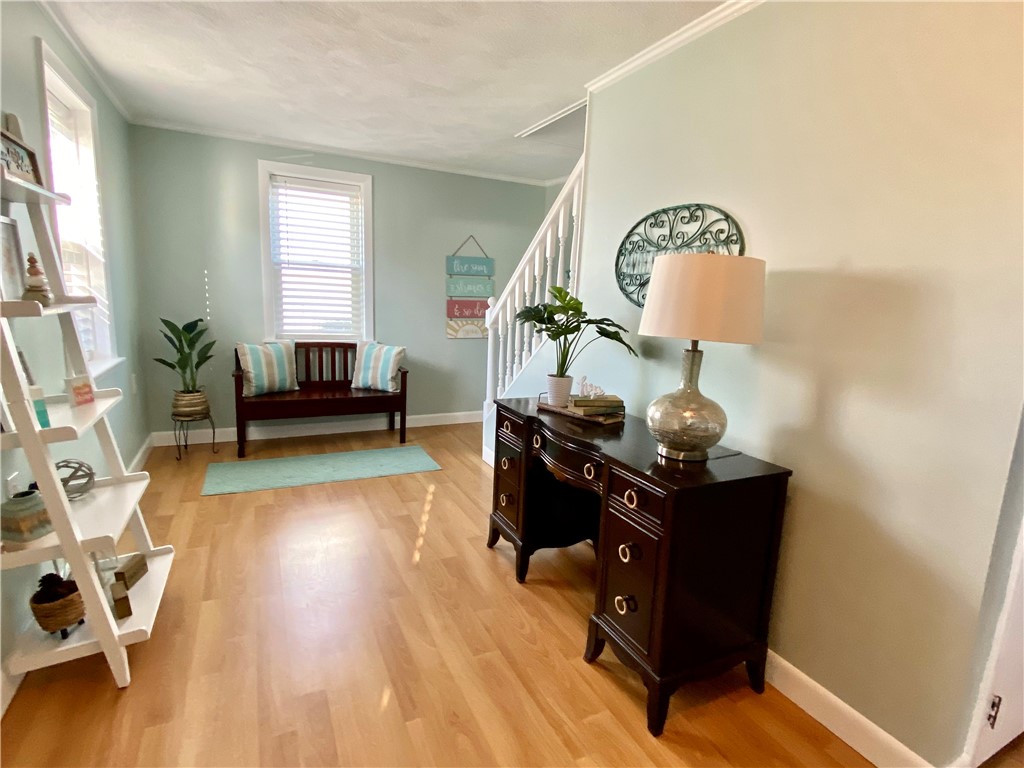 20 Maywood Road Narragansett, RI 02882 - Photo 6 of 19 Gallery Image 6