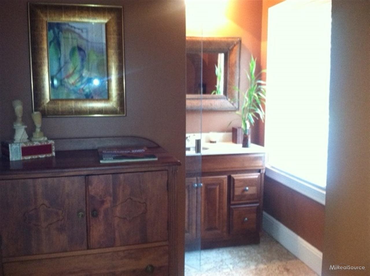 1008 Yorkshire Road Grosse Pointe, MI 48230 - Photo 21 of 30 31162644-20.JPG