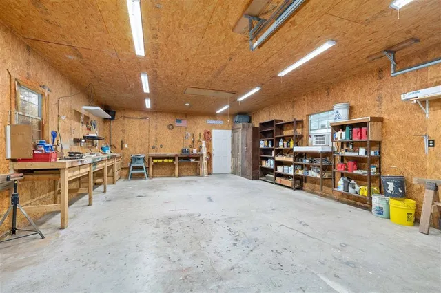 a view of a storage & utility room