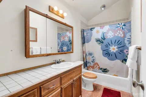 $750,000 | 1076 Lodi Avenue, South Lake Tahoe, CA 96150