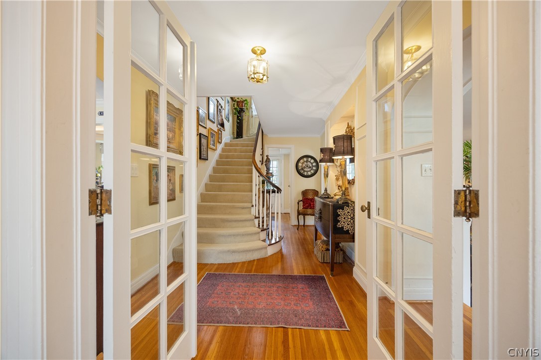 68 Paris Road New Hartford, NY 13413 - Photo 5 of 50