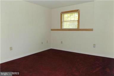 1365 Knott Road Shepherdstown, WV 25443 - Photo 18 of 30 Bedroom