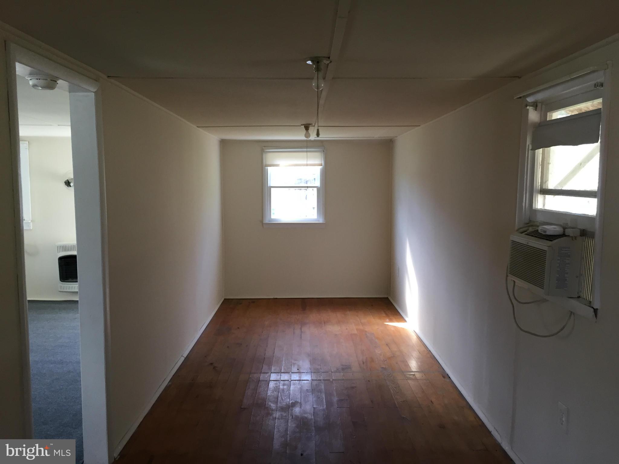 1365 Knott Road Shepherdstown, WV 25443 - Photo 25 of 30 Bedroom in Fishing Cottage