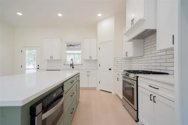 $365,000 | 711 King Charles Road, Scroggins, TX 75480