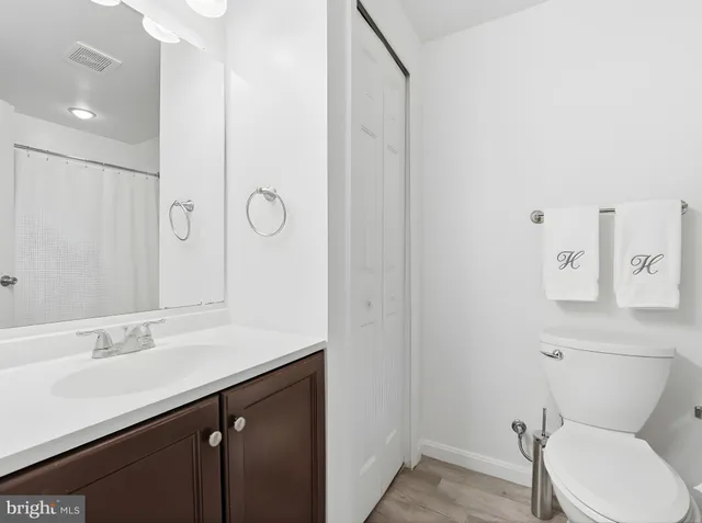 $530,000 | 4114 Hampstead Lane, Woodbridge, VA 22192