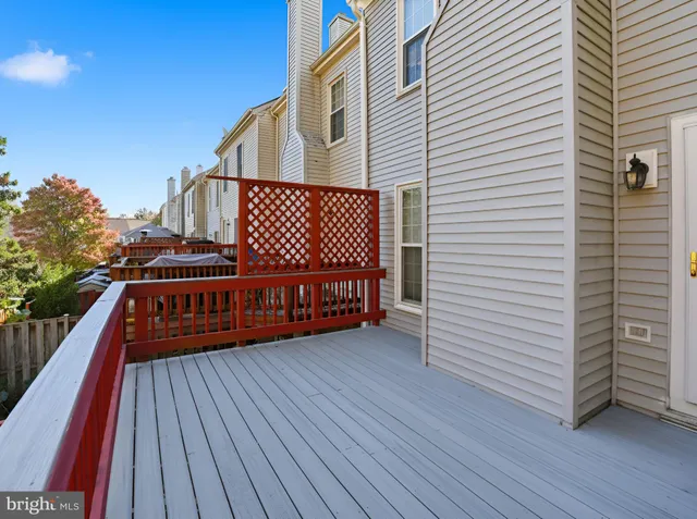 $530,000 | 4114 Hampstead Lane, Woodbridge, VA 22192