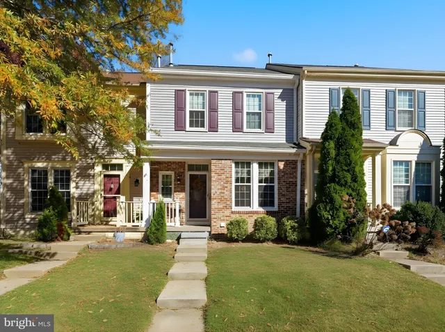 $530,000 | 4114 Hampstead Lane, Woodbridge, VA 22192