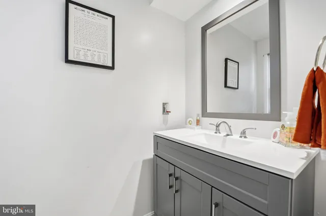 $530,000 | 4114 Hampstead Lane, Woodbridge, VA 22192