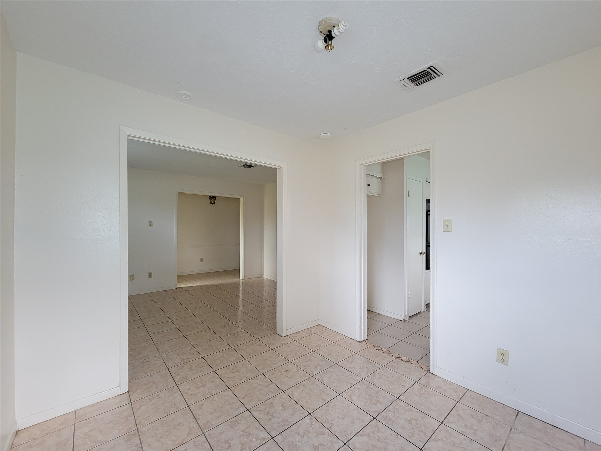 12215 Pompano Lane Houston, TX 77072 - Photo 12 of 44 a view of an empty room
