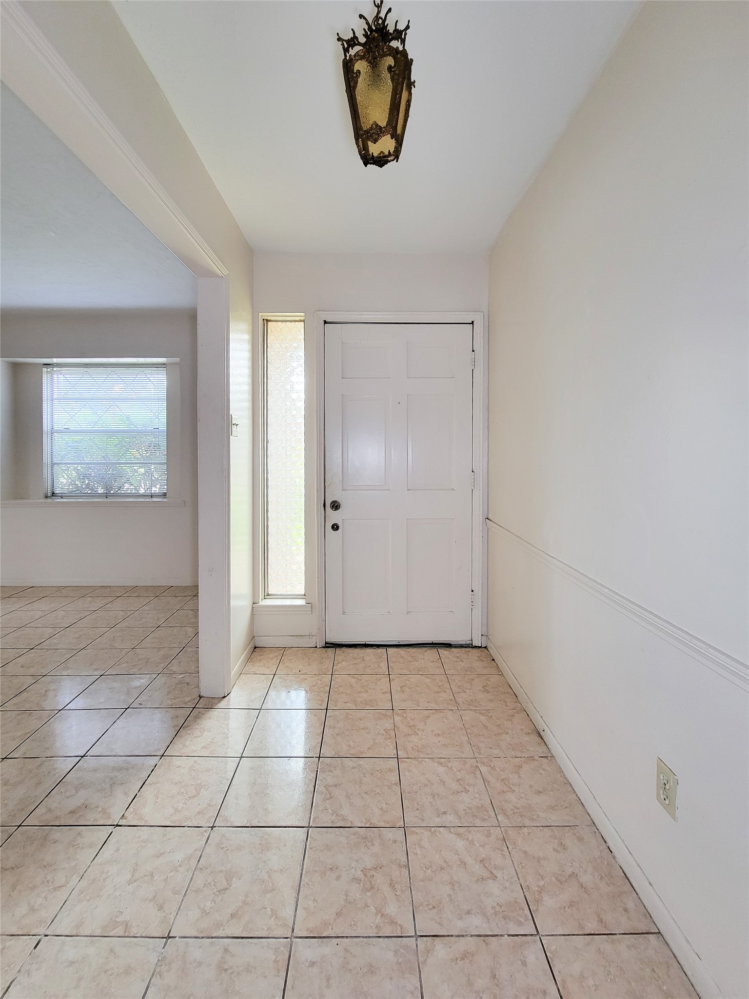 12215 Pompano Lane Houston, TX 77072 - Photo 7 of 44