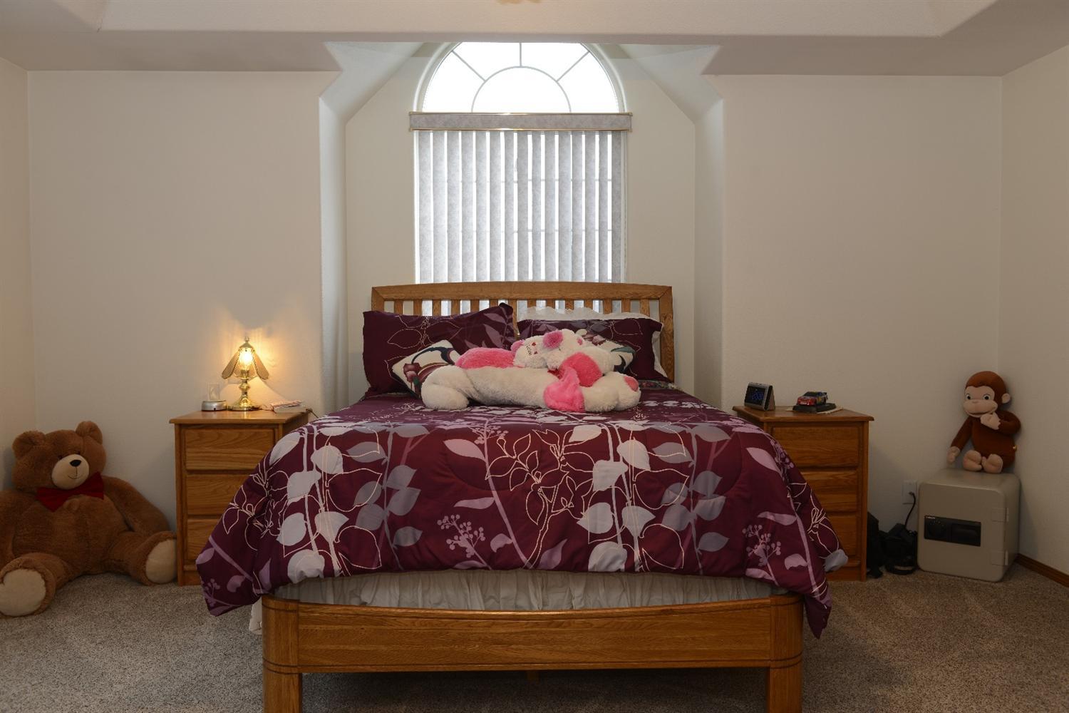 534 Mitchell Way Central Point, OR 97502 - Photo 10 of 34 Additional Photo