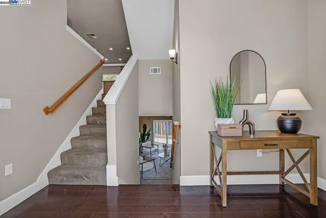 $1,249,000 | 200 Valletta Lane, Pleasanton, CA 94566
