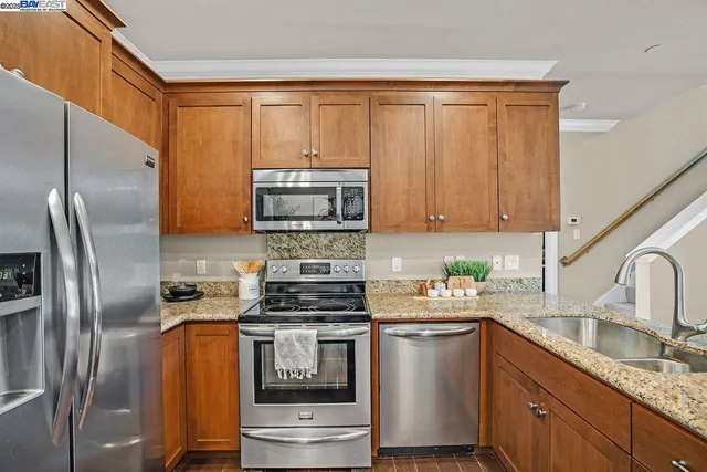 $1,249,000 | 200 Valletta Lane, Pleasanton, CA 94566