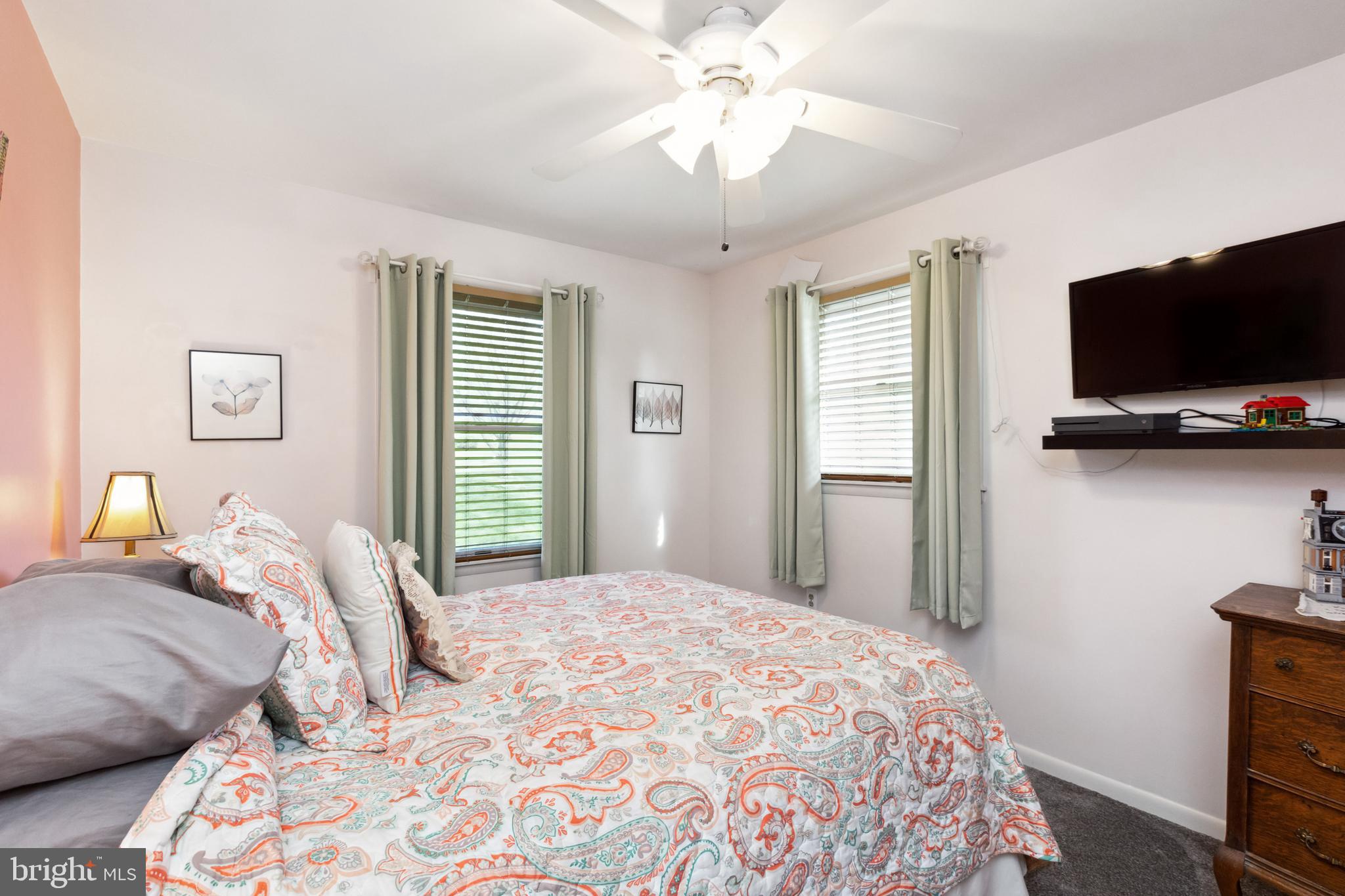 2652 Walston Road Mount Airy, MD 21771 - Photo 12 of 40 Primary Bedroom
