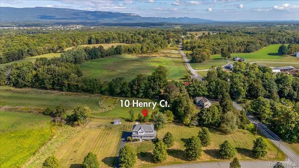 $650,000 | 10 Henry Court, Pine Bush, NY 12566