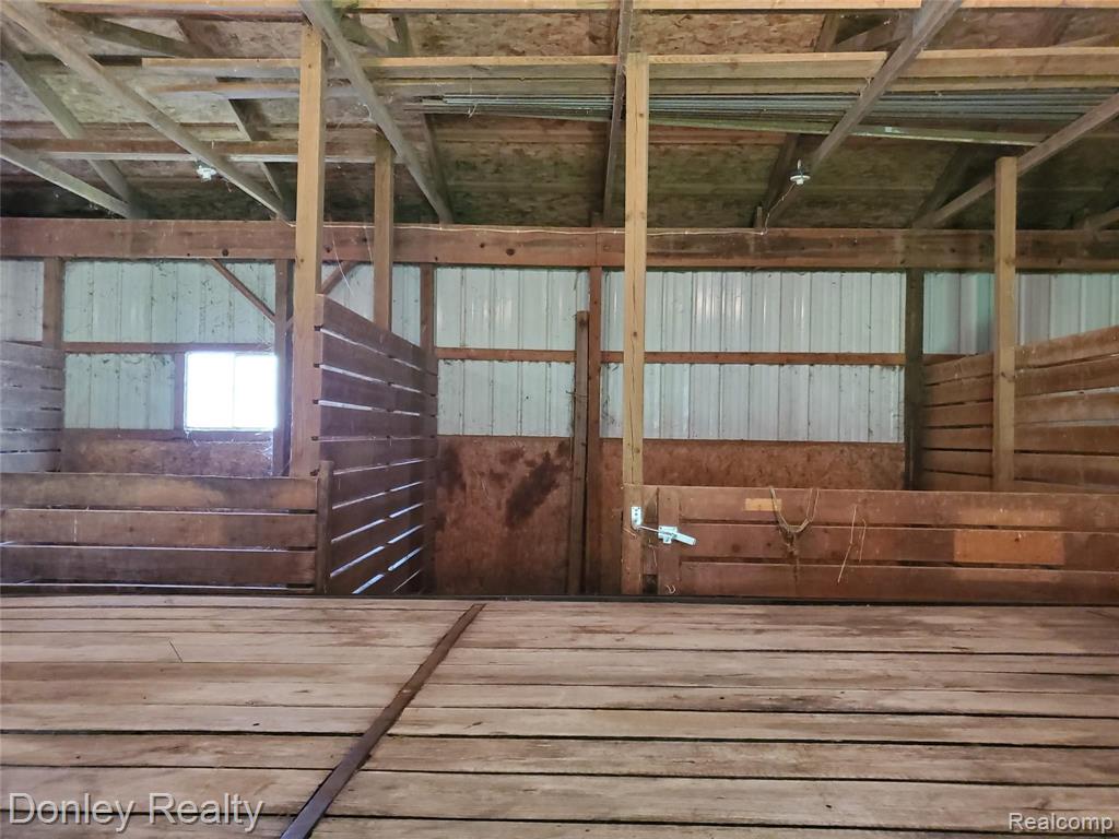 6760 Lanway Road Marlette, MI 48453 - Photo 8 of 12 Gallery Image 8