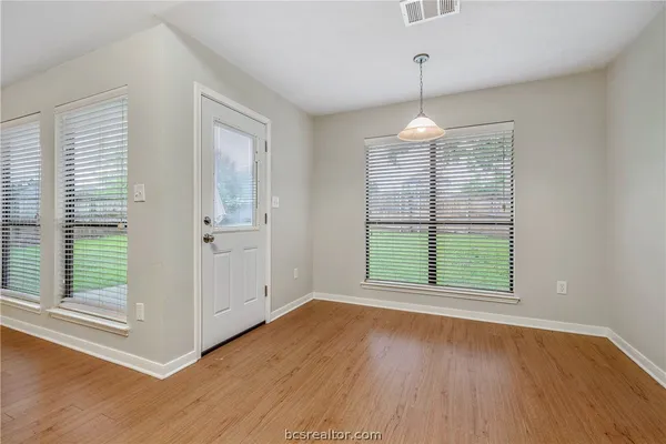 $269,900 | 1988 Mountain Wind Court, Bryan, TX 77807