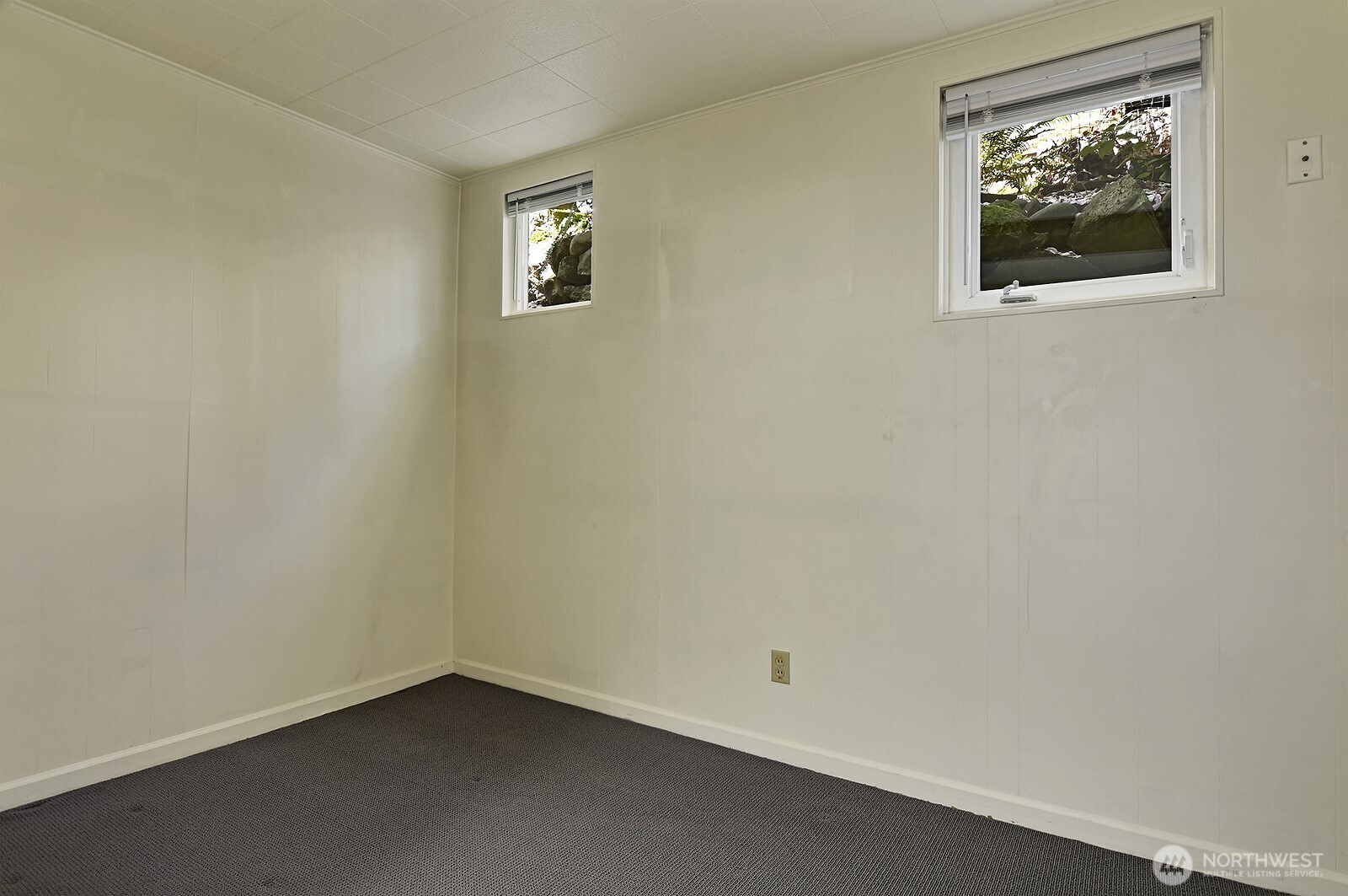 942 North 81st Street Seattle, WA 98103 - Photo 18 of 27