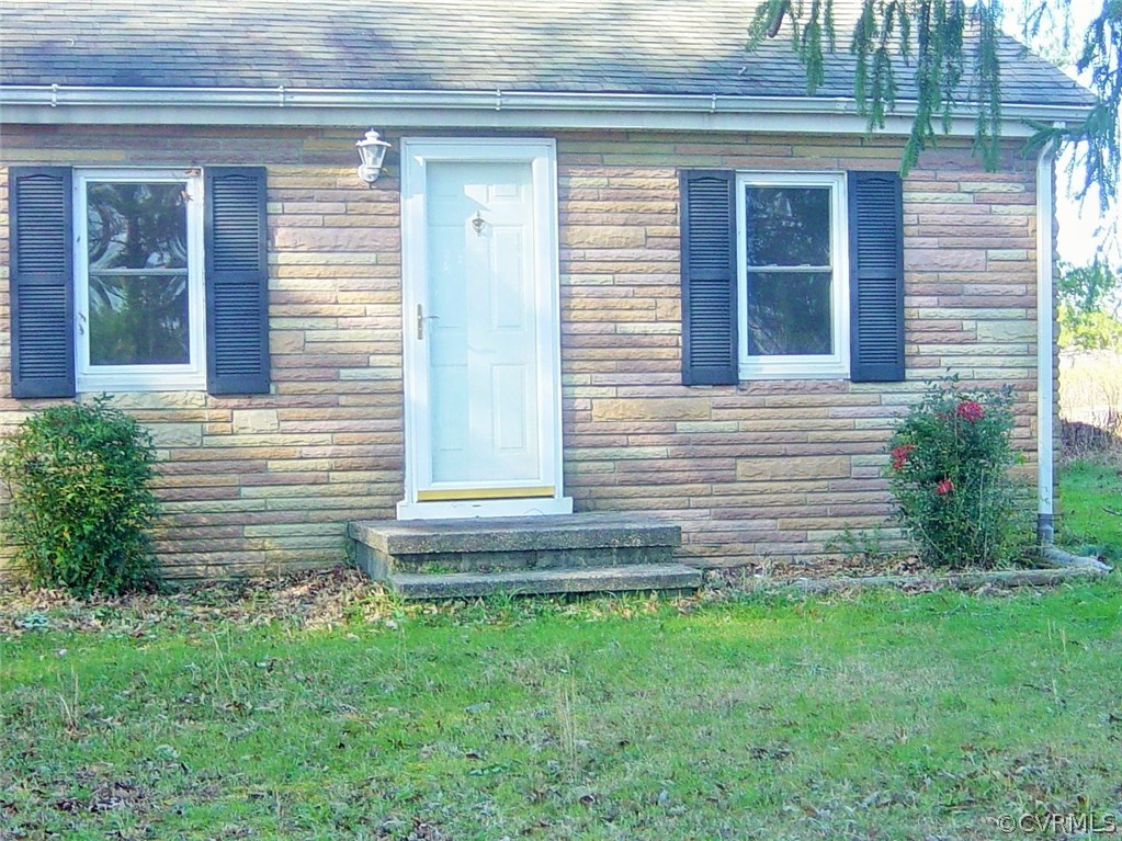 632 Powcan Road Bruington, VA 23023 - Photo 2 of 17 Gallery Image 2