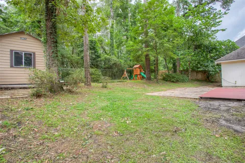 $262,000 | 2115 Greentree Drive, Huntsville, TX 77340
