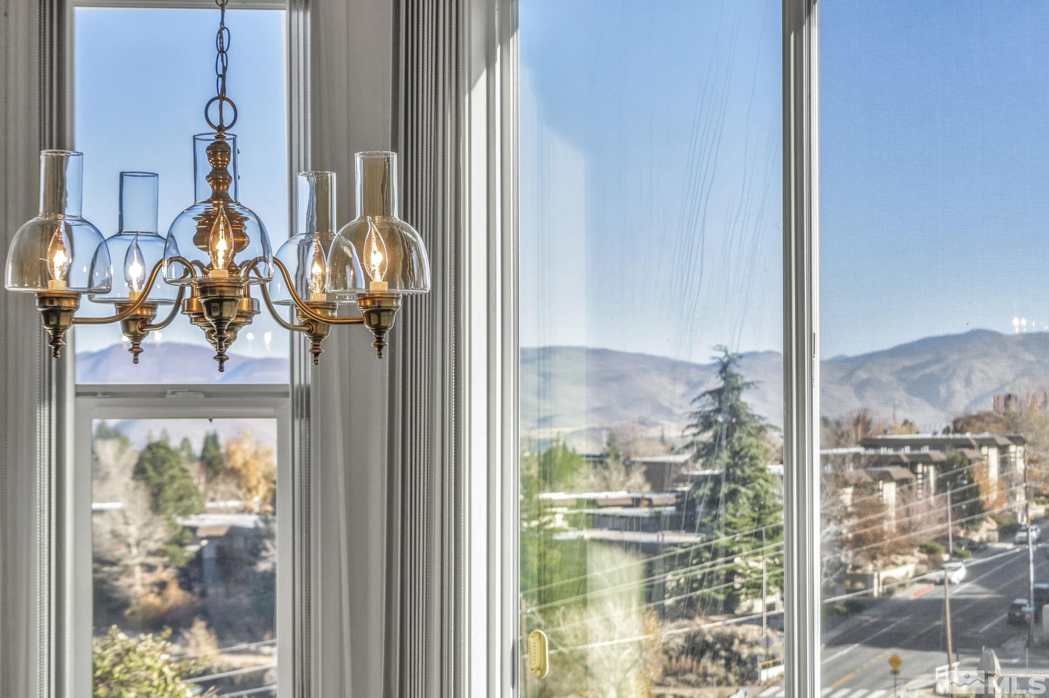 3372 Skyline View Drive Reno, NV 89509 - Photo 4 of 33 Photo 4