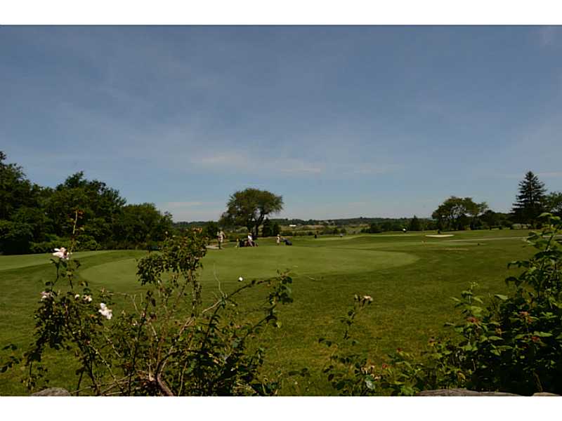 50 Whittier Road Jamestown, RI 02835 - Photo 6 of 21 View.
