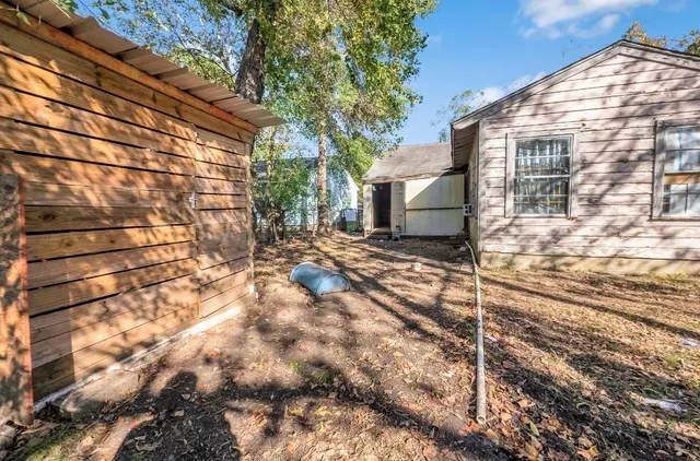 a view of a house with a snow