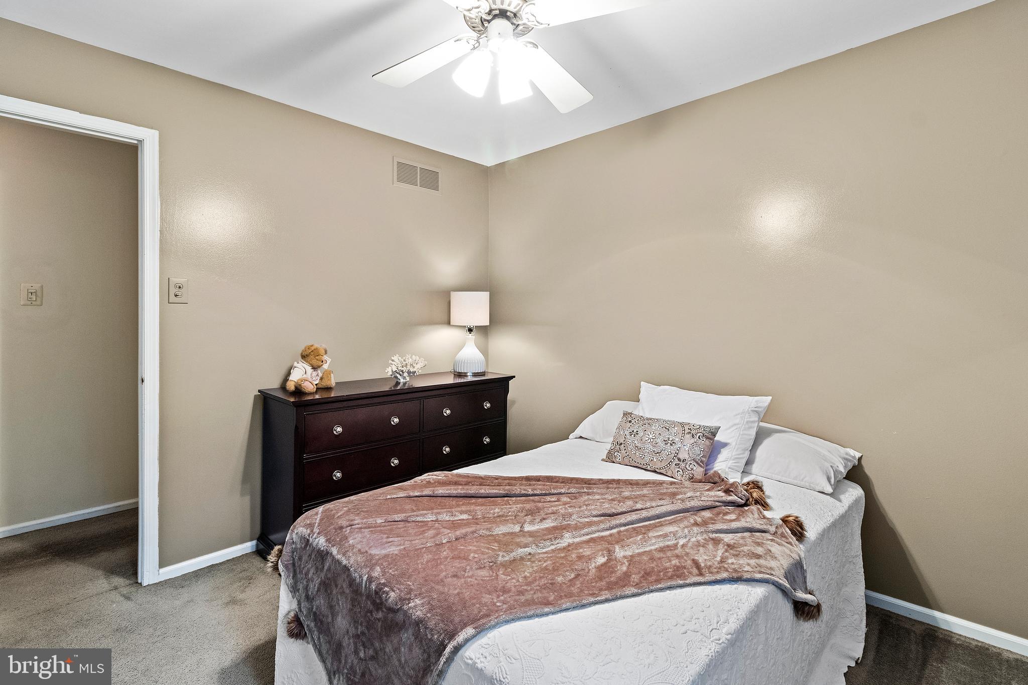 359 Flint Road Langhorne, PA 19047 - Photo 32 of 36 Gallery Image 32