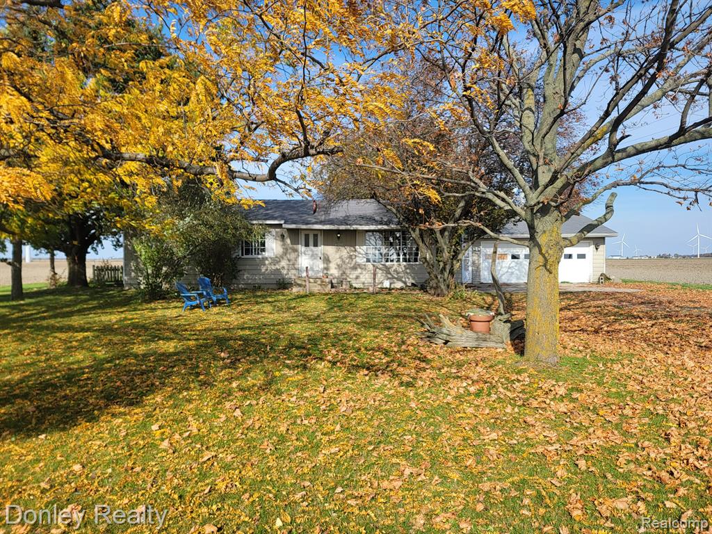 4750 West Elmwood Road Akron, MI 48701 - Photo 12 of 12