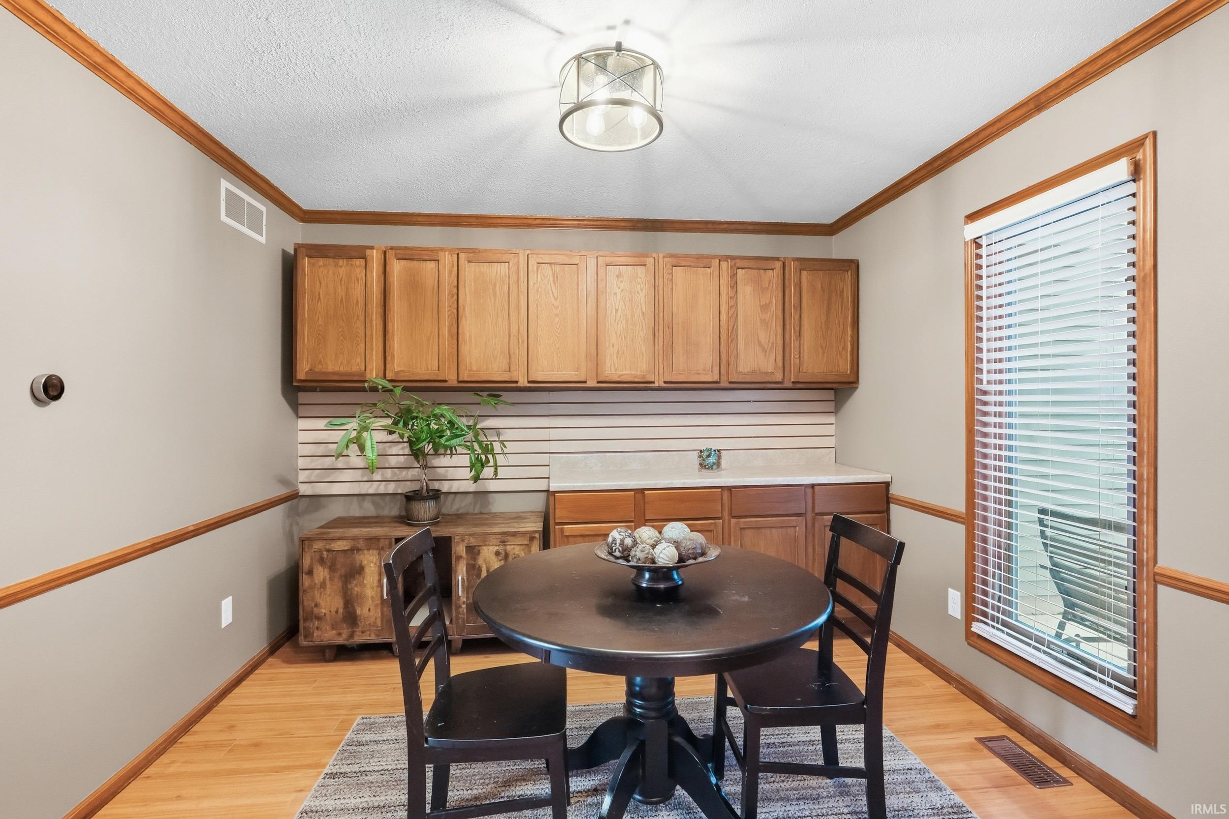 8934 Stockbridge Place Fort Wayne, IN 46804 - Photo 16 of 36