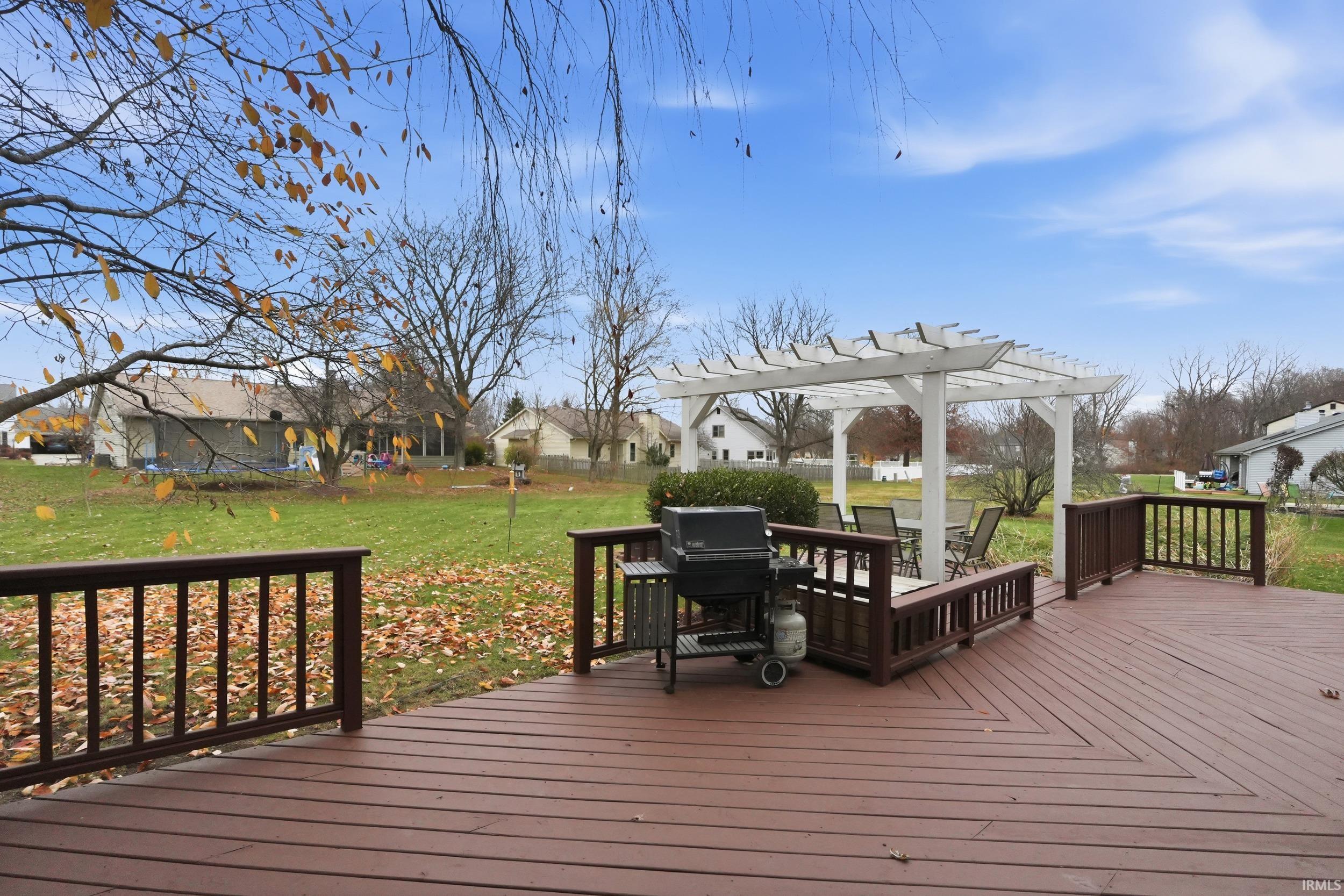 8934 Stockbridge Place Fort Wayne, IN 46804 - Photo 33 of 36