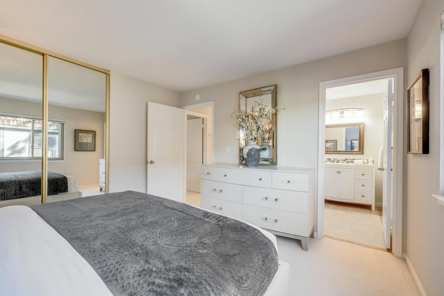 33 Park Road, Unit 9 Burlingame, CA 94010 - Photo 20 of 34 Gallery Image 20
