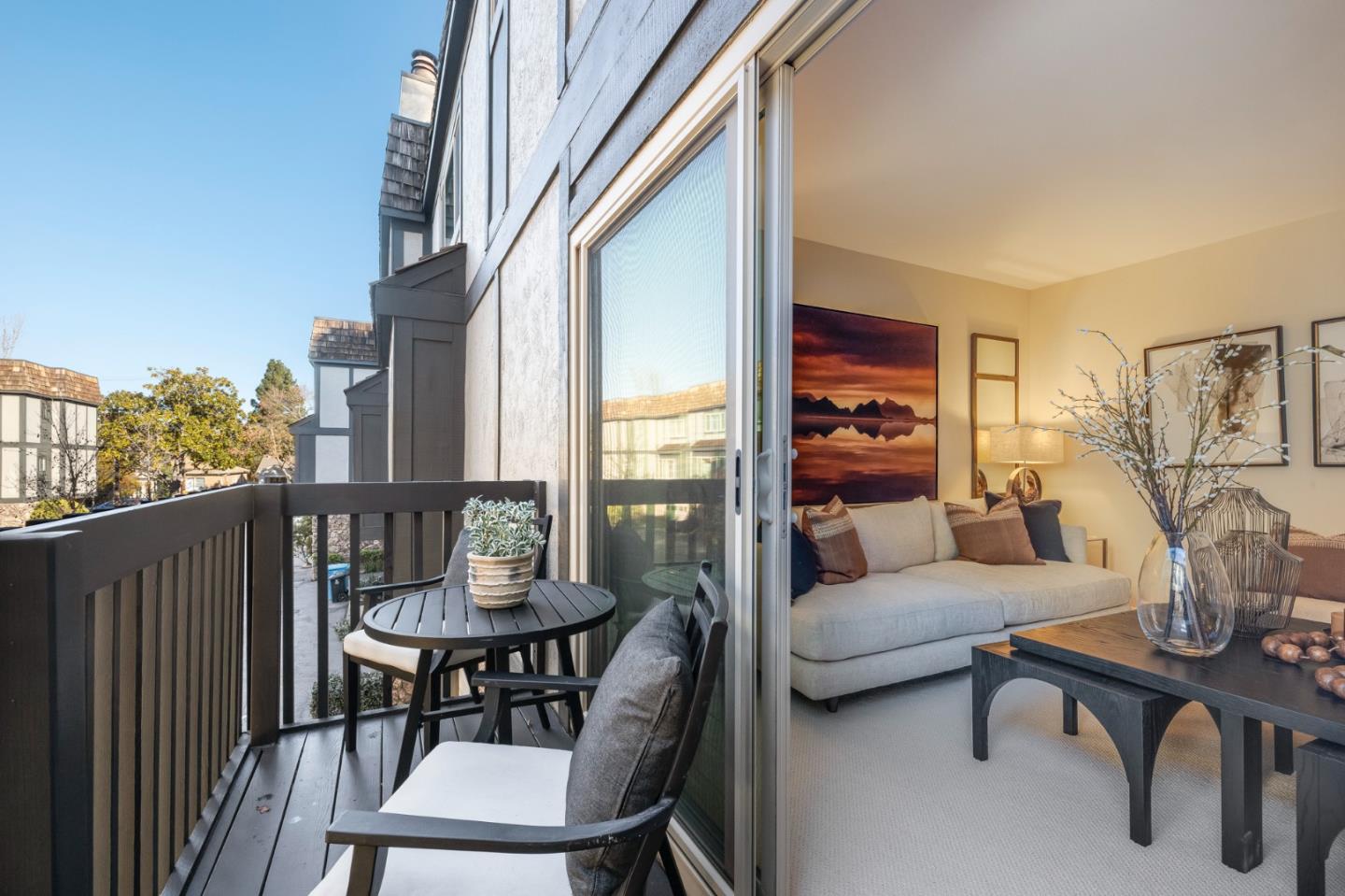 33 Park Road, Unit 9 Burlingame, CA 94010 - Photo 32 of 34 Gallery Image 32