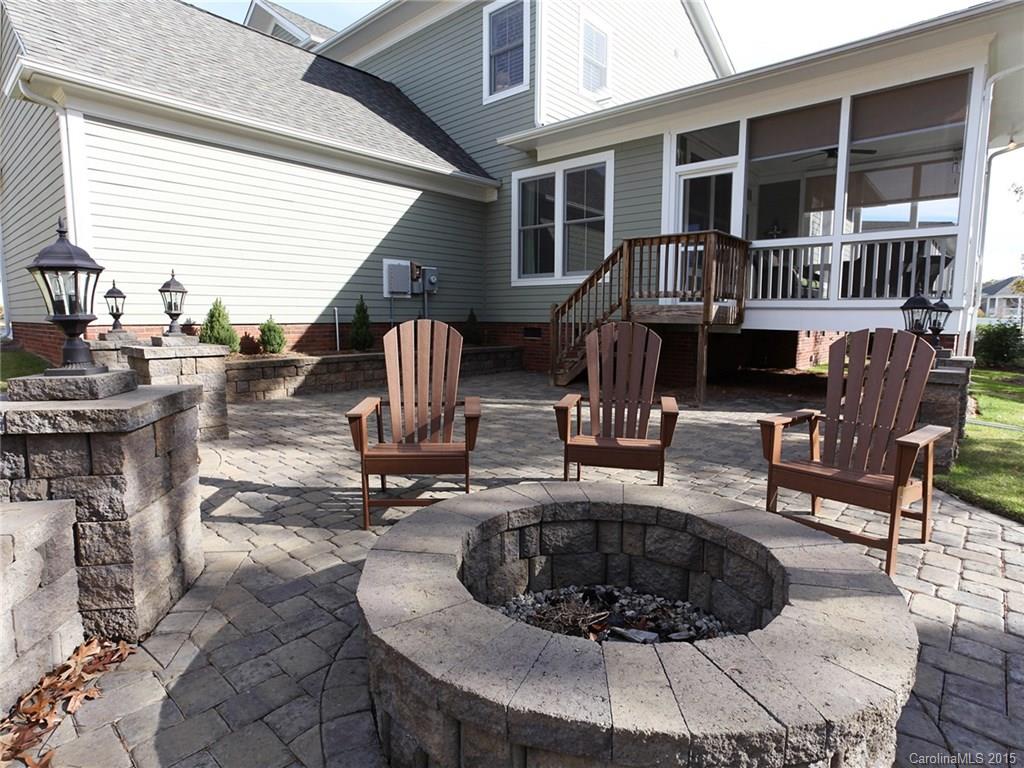 6023 Daphne Circle Fort Mill, SC 29708 - Photo 3 of 24 Gallery Image 3