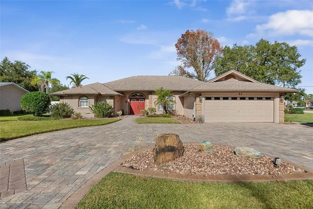 $560,000 | 2 Wellesley Lane, Palm Coast, FL 32164