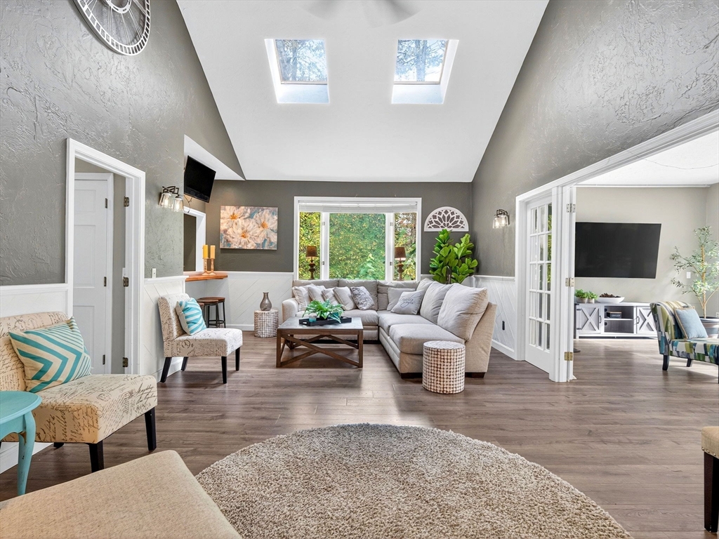 13 Old Colony Road Foxboro, MA 02035 - Photo 15 of 40 Gallery Image 15