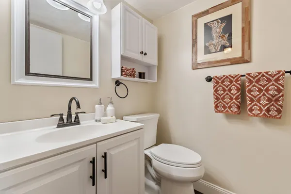 $1,900 | 671 Southwest South River Drive, Unit 105, Stuart, FL 34997