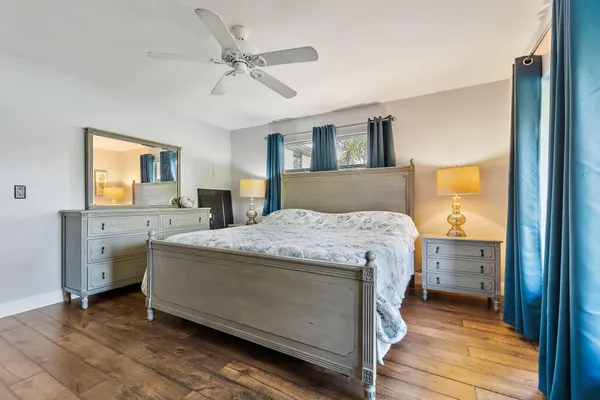 $1,900 | 671 Southwest South River Drive, Unit 105, Stuart, FL 34997